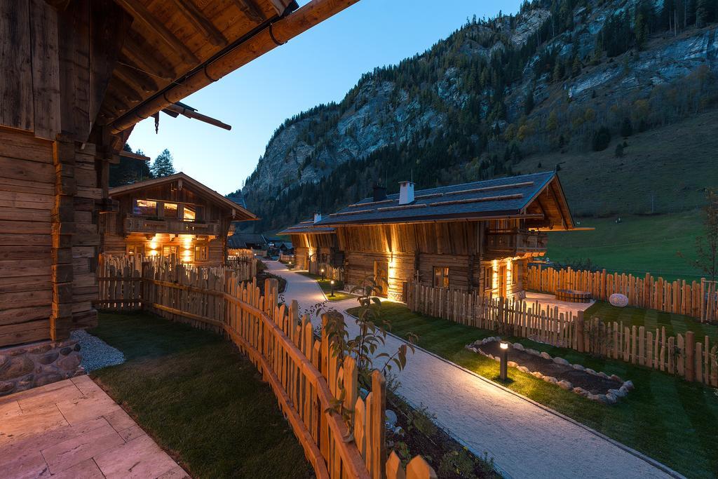 Chaletdorf Auszeit Hüttschlag Rum bild