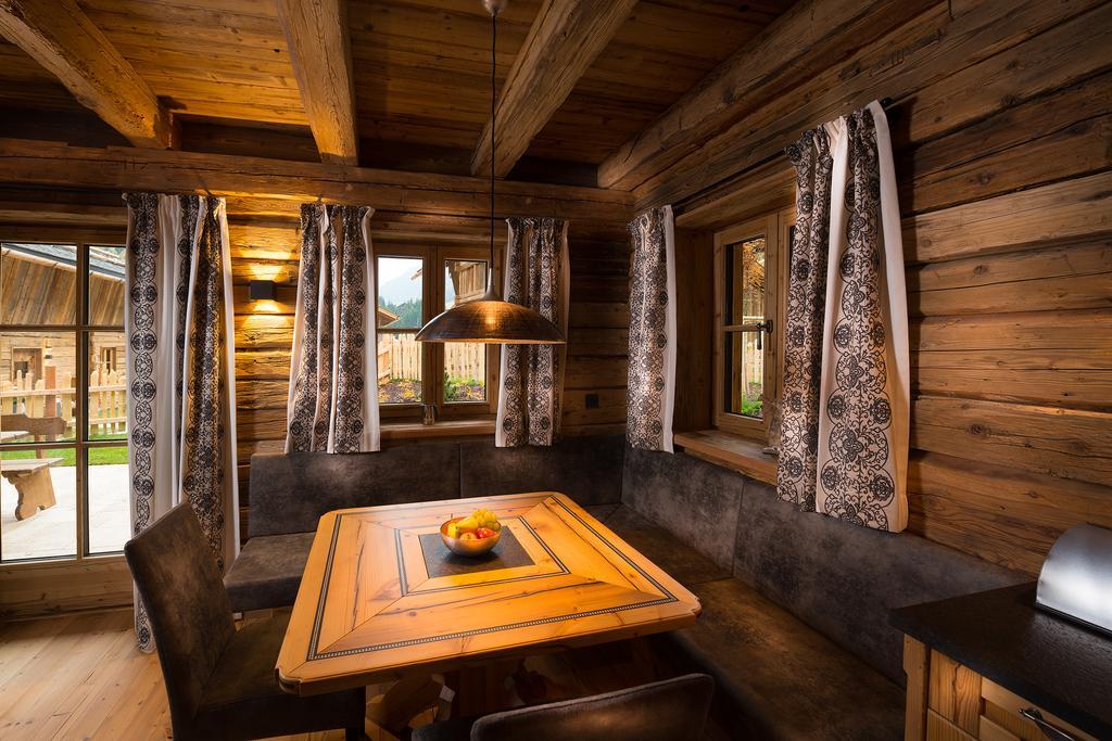 Chaletdorf Auszeit Hüttschlag Rum bild